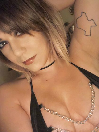 vivianvanzandtvip OnlyFans picture