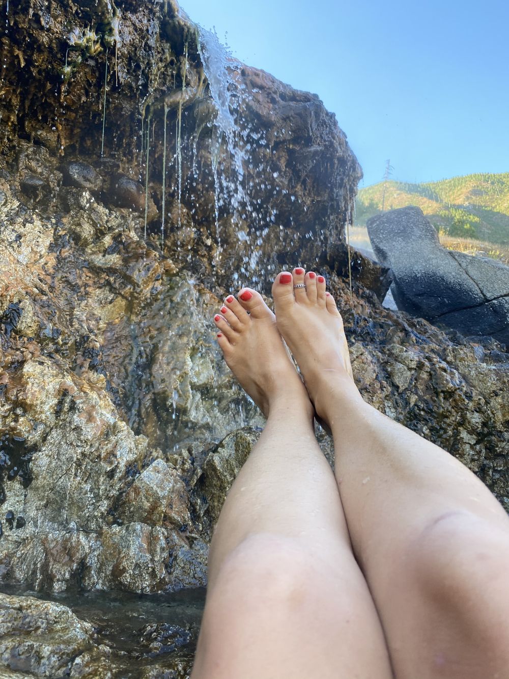 onadventurefeet OnlyFans profile picture