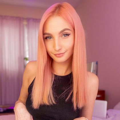 onlyyoive OnlyFans picture