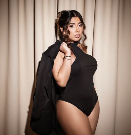 linahenaoss OnlyFans picture