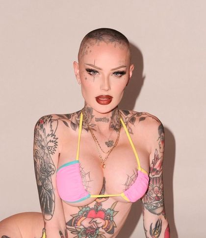 embodoe OnlyFans picture