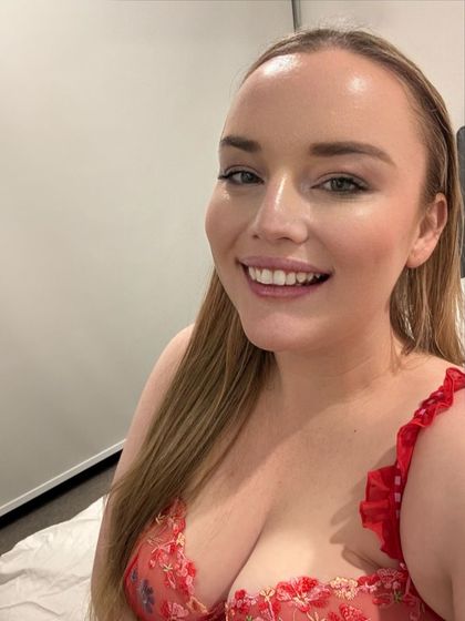 ninahartxxx OnlyFans picture