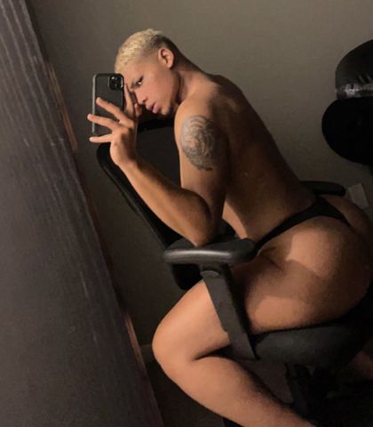 chxrlesperez OnlyFans picture