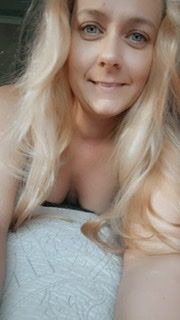 Best Your_peach OnlyFans Accounts | FansMetrics.com