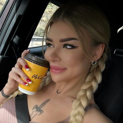 melinabright OnlyFans picture