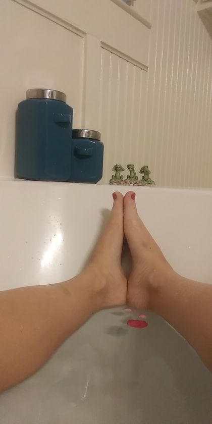 licktheseclean OnlyFans picture