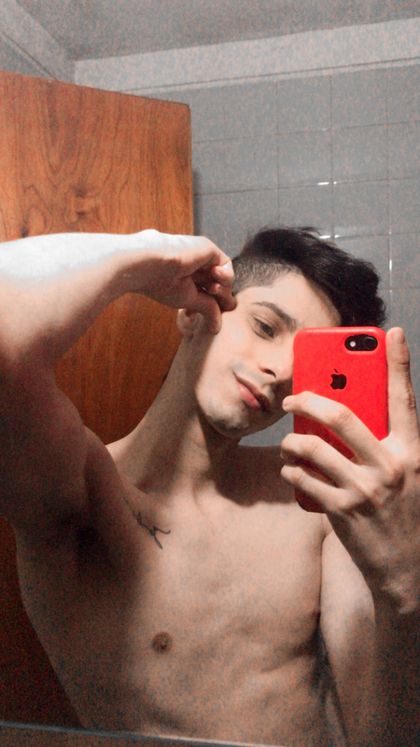 santiagoruiiiz OnlyFans picture