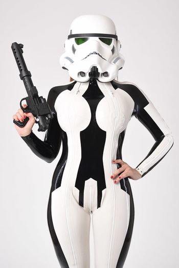 Thenudetrooper