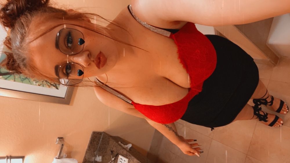 nerdystrawberry OnlyFans profile picture