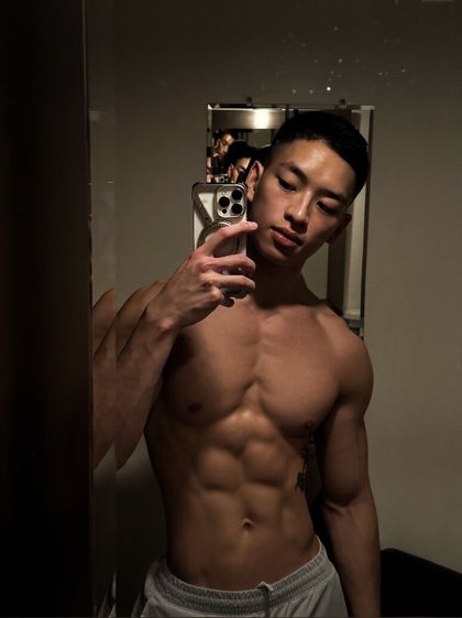 samvuniversefree OnlyFans picture