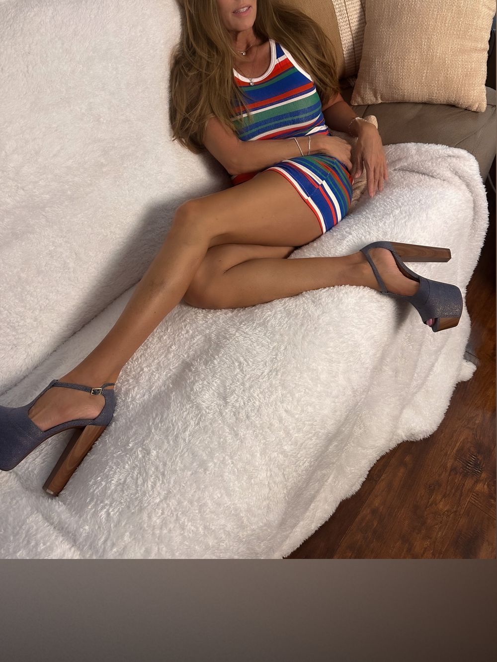 reallyhotwife OnlyFans profile picture