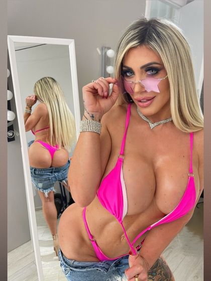carlaboom OnlyFans picture