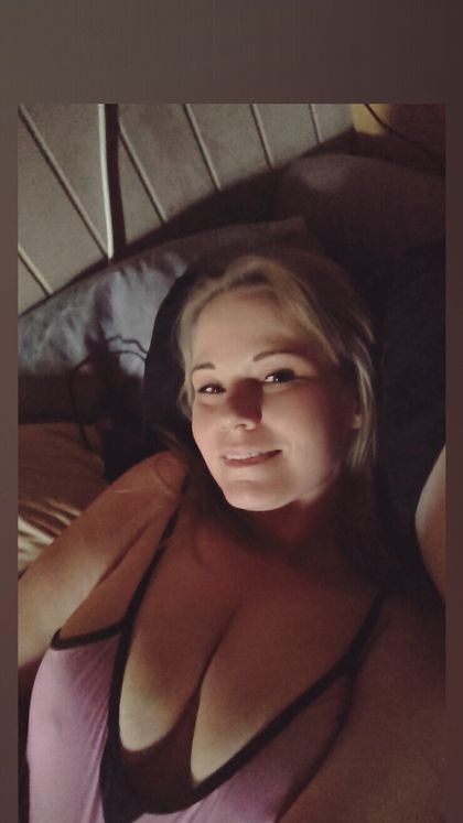 amielu214 OnlyFans picture