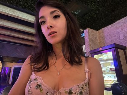 aluradazeyo OnlyFans picture
