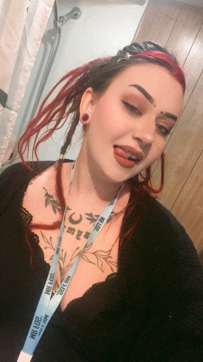 olive-may OnlyFans picture