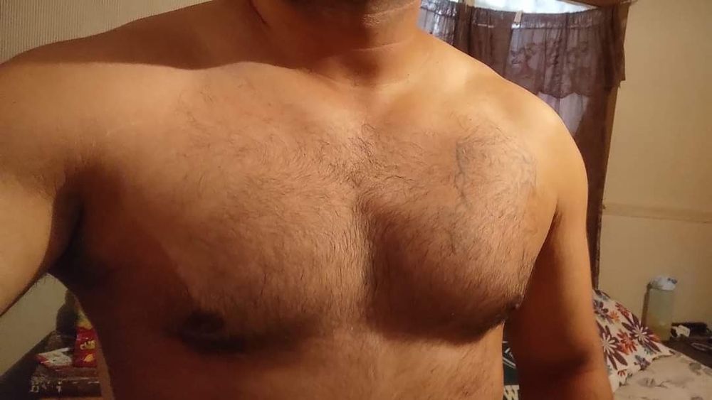 carlosriquelme1806 OnlyFans profile picture