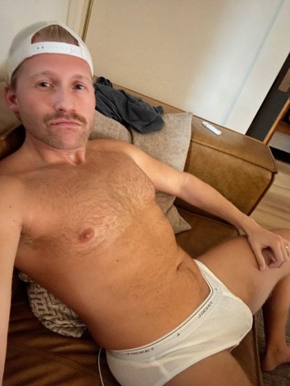 blondebatorboy OnlyFans picture