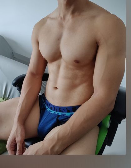 mrwolfffff OnlyFans picture