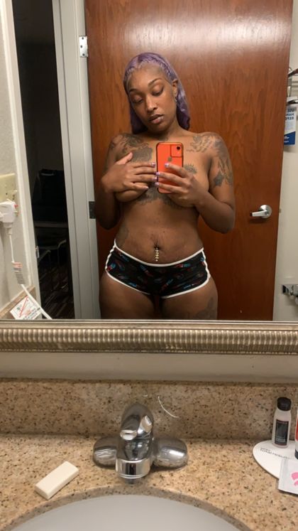 u114278952 OnlyFans picture