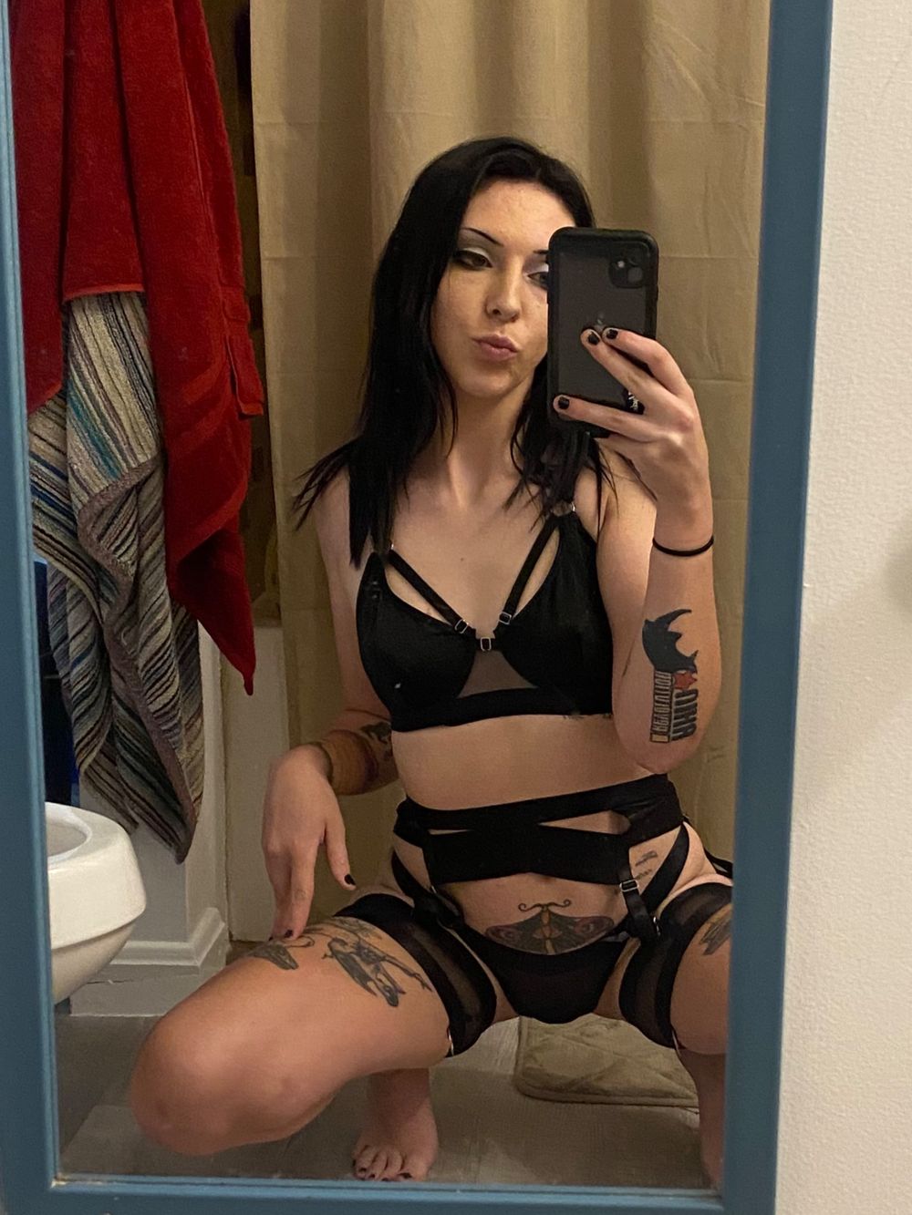 missmoe OnlyFans - Free Trial - XXX Photos | FansMetrics.com