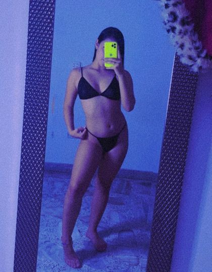 alejandraagudelocaro OnlyFans picture