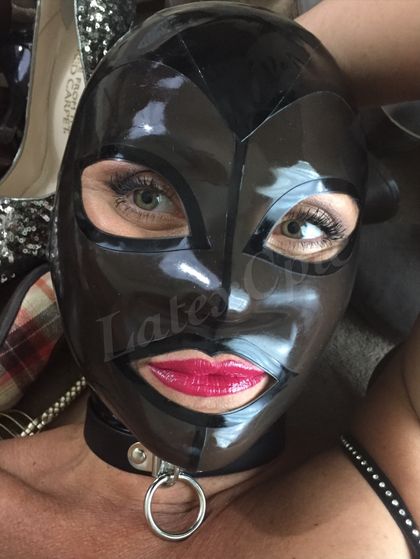 latexcple OnlyFans picture