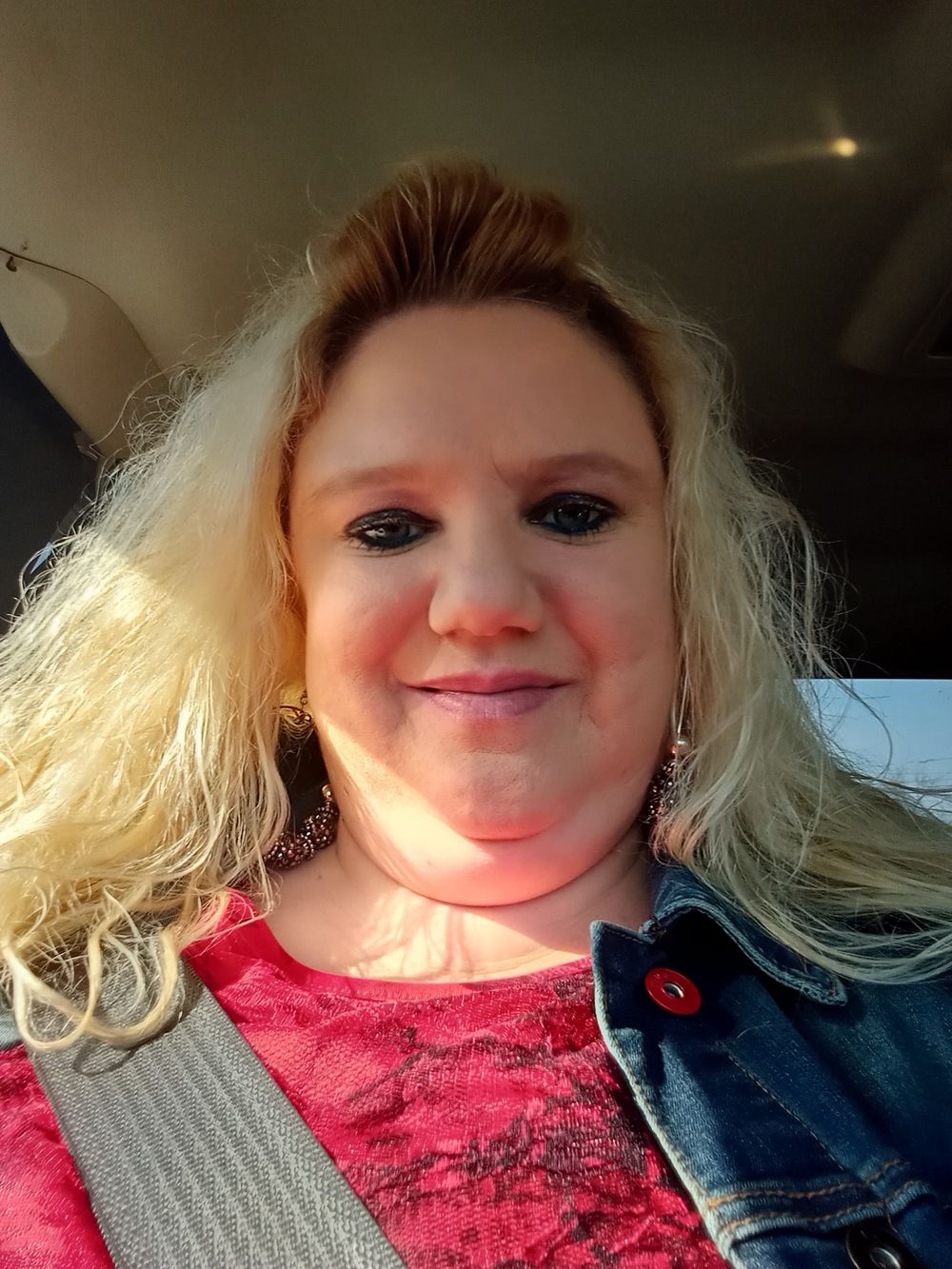 voluptuousathena OnlyFans profile picture