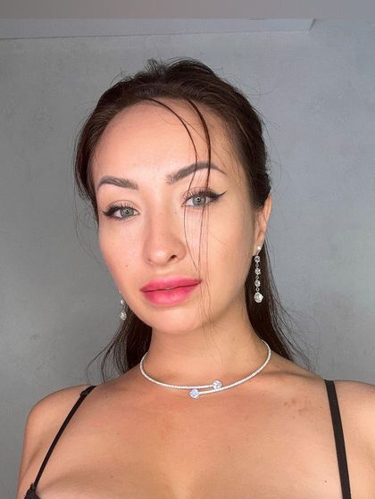 isabelleone OnlyFans picture