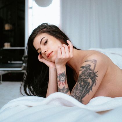 thrvsherlewds OnlyFans picture