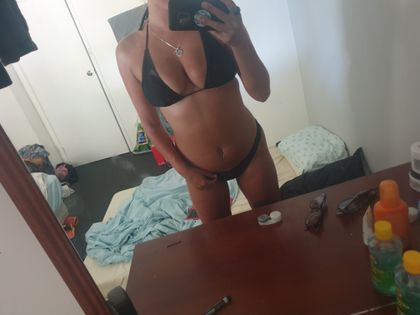 aurora-red OnlyFans picture