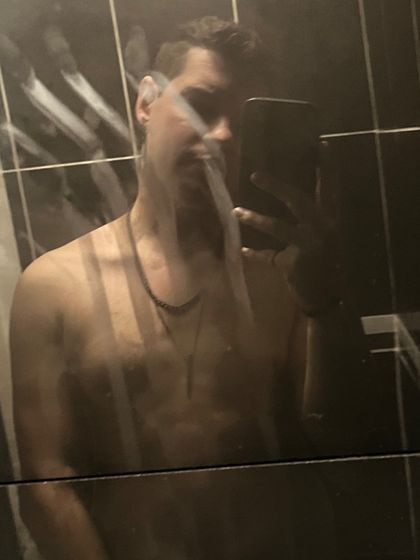 lewisxrowe OnlyFans picture