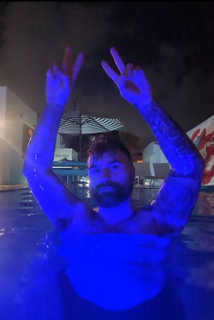bennard OnlyFans picture