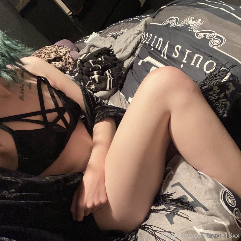 jade18xx OnlyFans profile picture