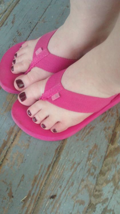 ladyred617 OnlyFans picture