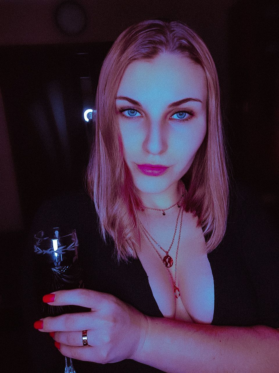 viktoriya98 OnlyFans profile picture