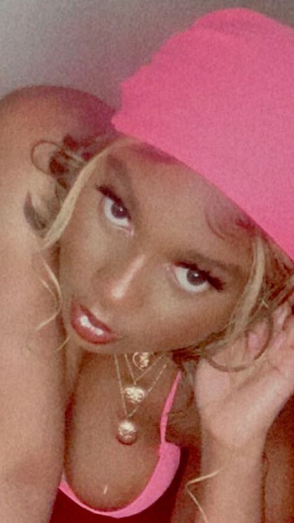 thebarbieb OnlyFans picture