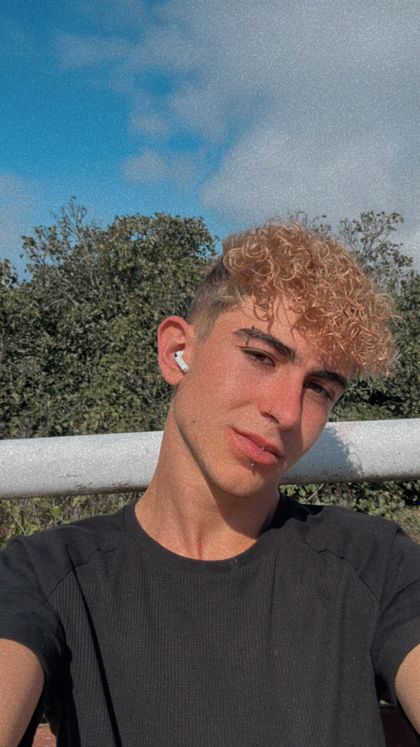alexx_twinx OnlyFans picture