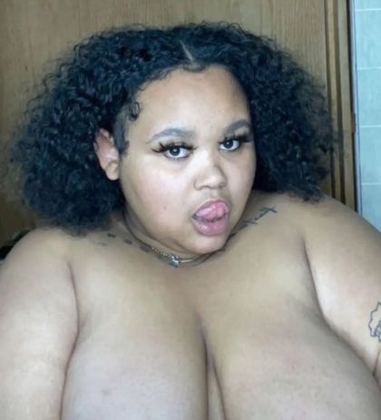 tatiiylovesbwhitec OnlyFans picture