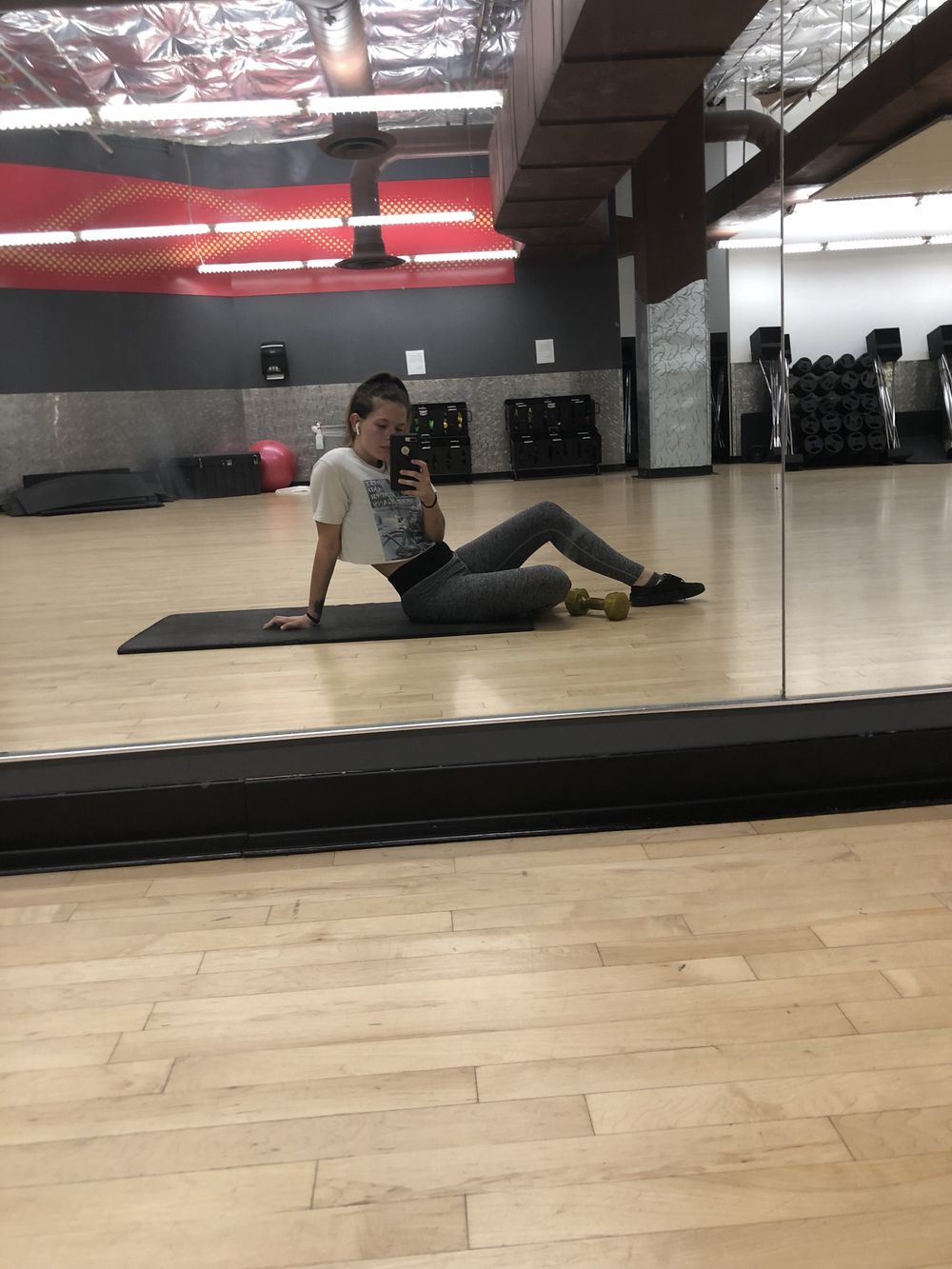 hugsandrugs OnlyFans profile picture