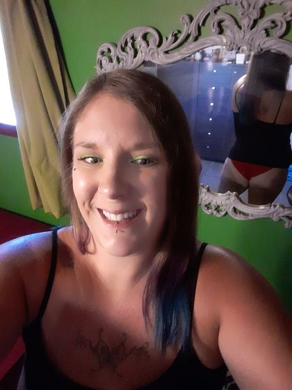 i.feel.horny OnlyFans picture