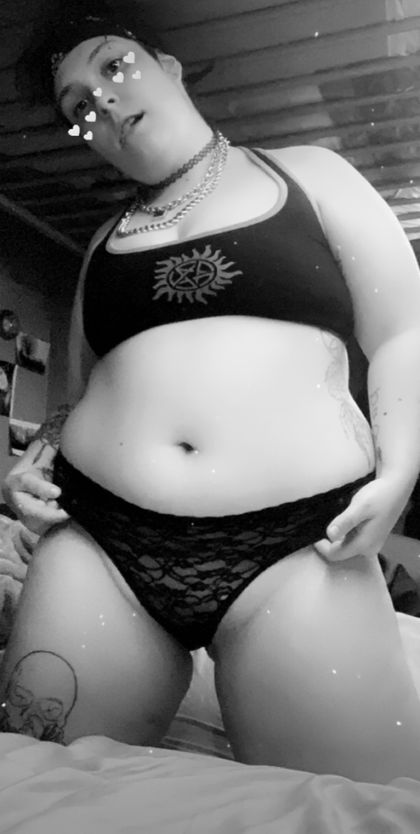 queenkriss OnlyFans picture