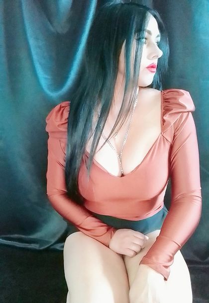 elapigo OnlyFans picture