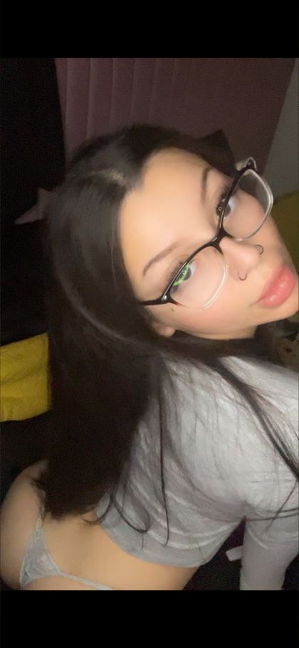 hellatitz OnlyFans picture
