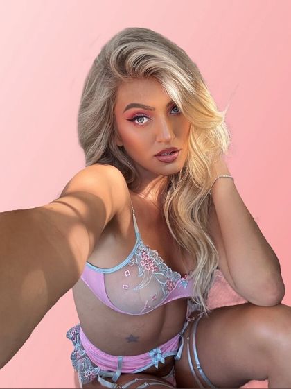 theeveemarie OnlyFans picture