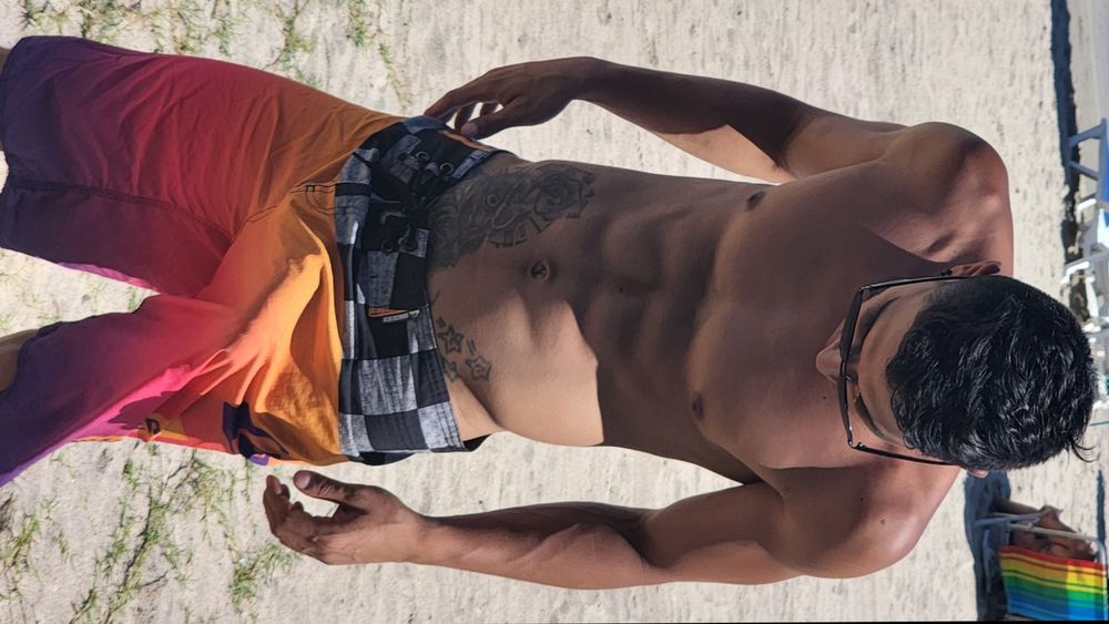 crishenao21 OnlyFans profile picture