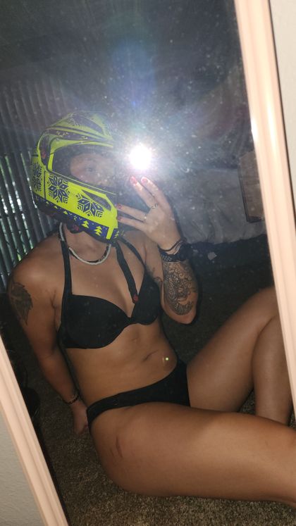 bikerchickk OnlyFans picture