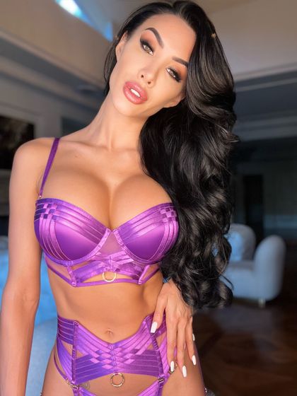 corrieyeevip OnlyFans picture