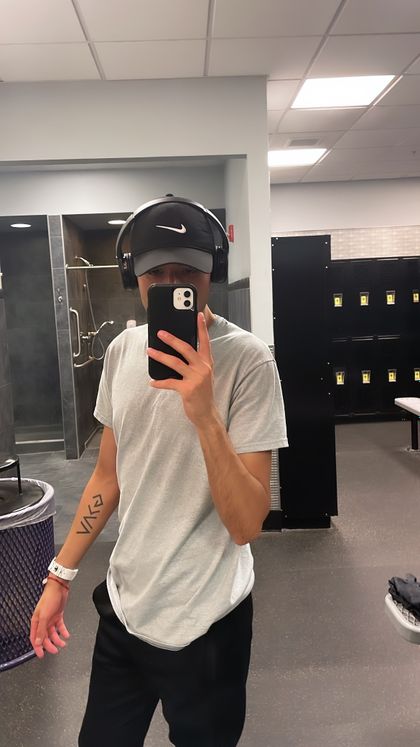 javierzzz25 OnlyFans picture