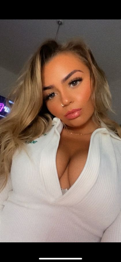 babyelsiexo OnlyFans picture