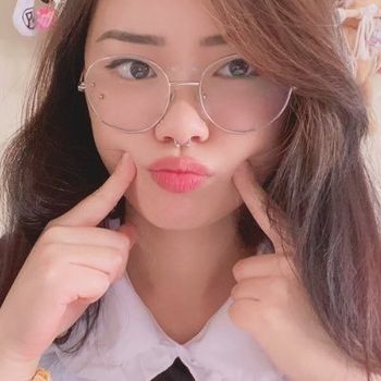 ur2dwaifu OnlyFans - Free Trial - Photos - Socials | FansMetrics.com